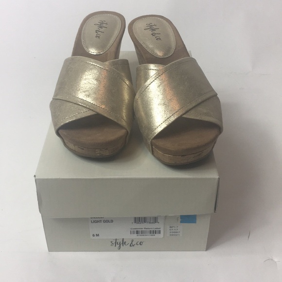 Style & Co Jileep Gold Wedge Sandals NIB - Picture 7 of 7